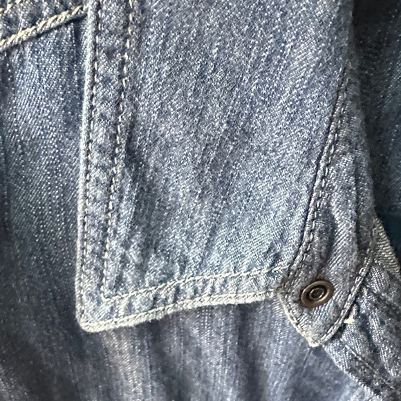 Jones New York Denim Shirt - Picture 5 of 5